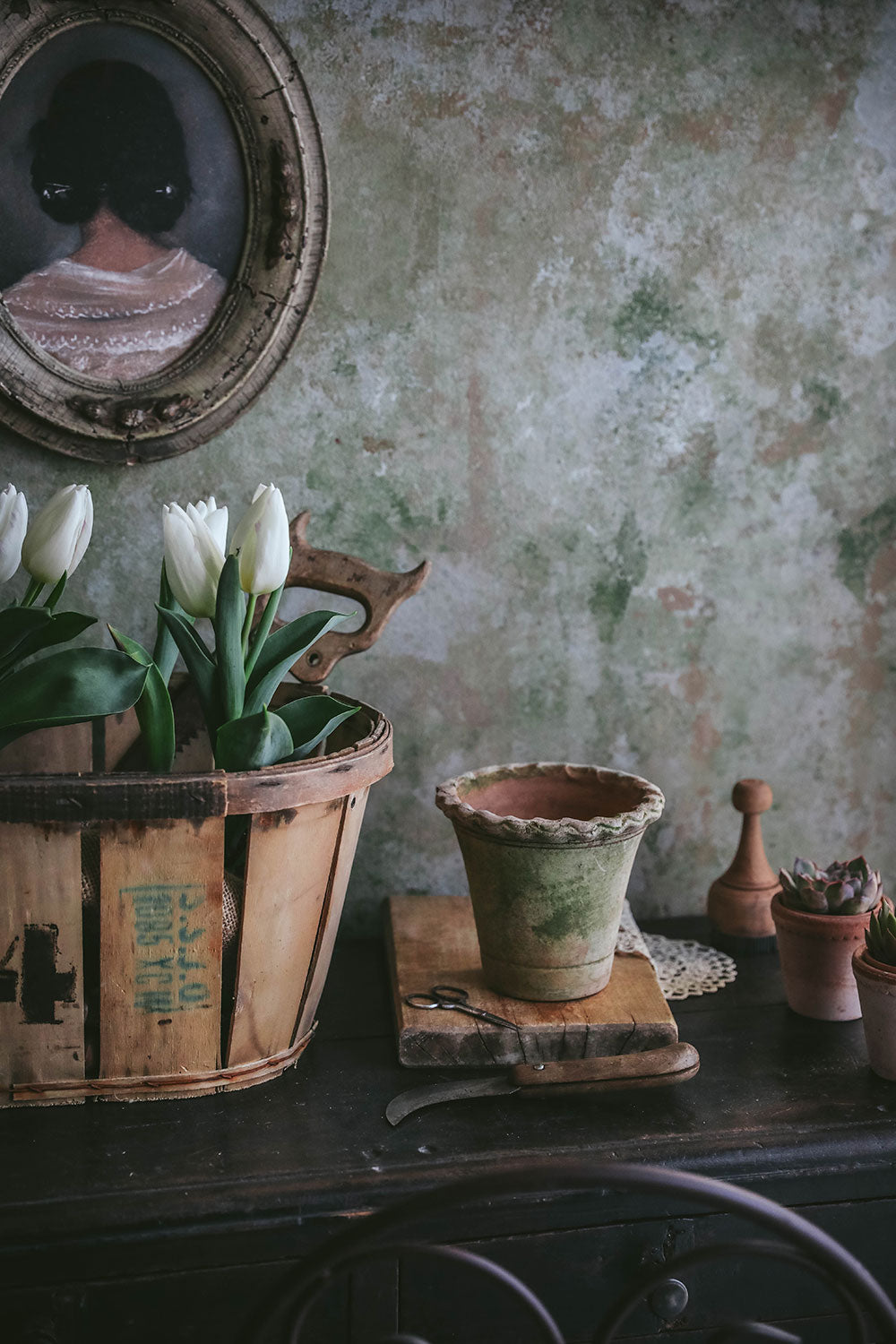 Aged Terracotta Petal Planter