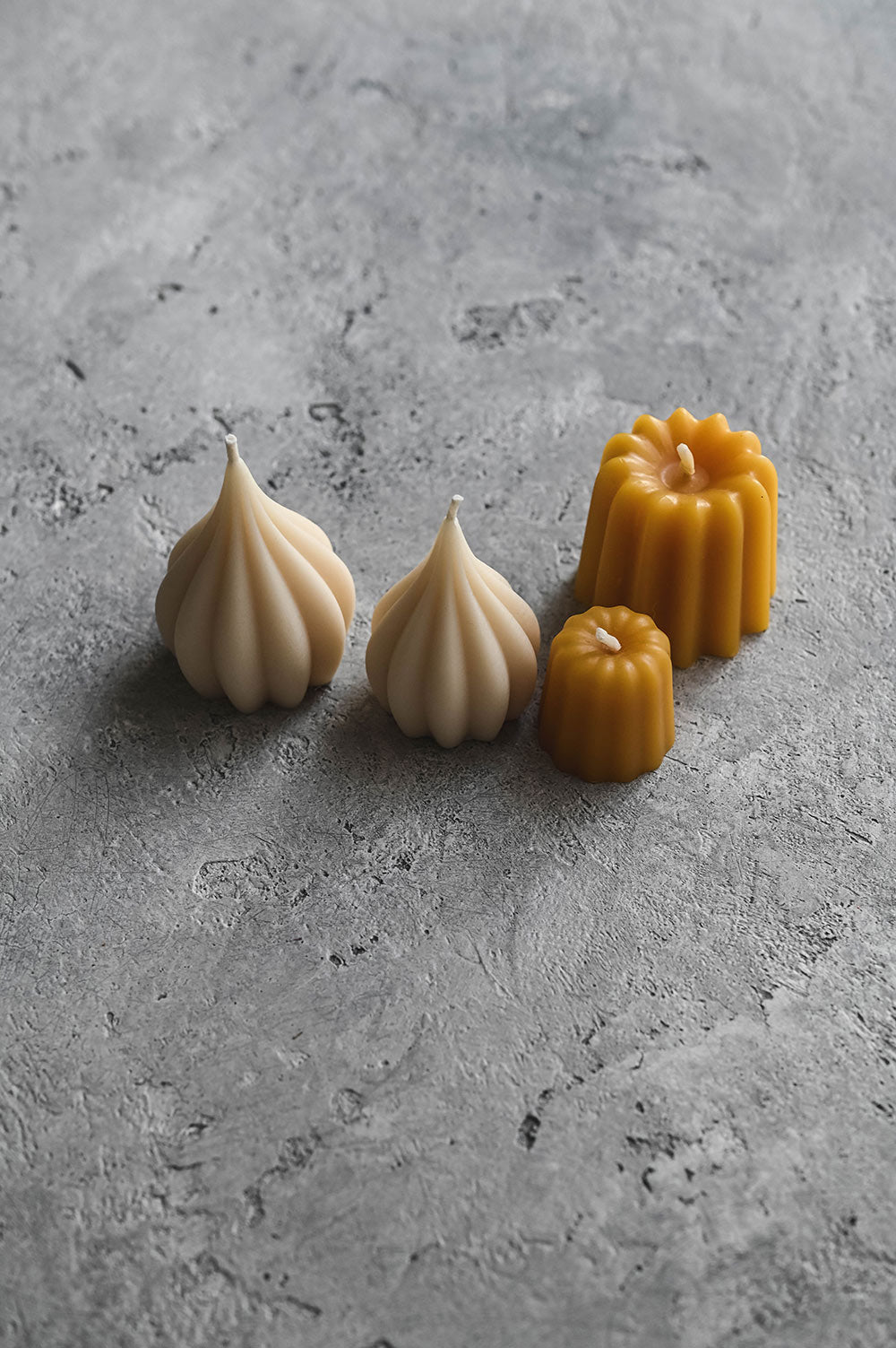 Beeswax Kiss Candle Set - Vanilla