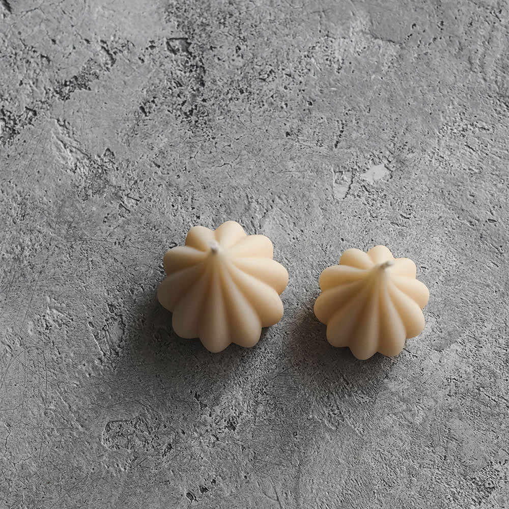 Beeswax Kiss Candle Set - Vanilla