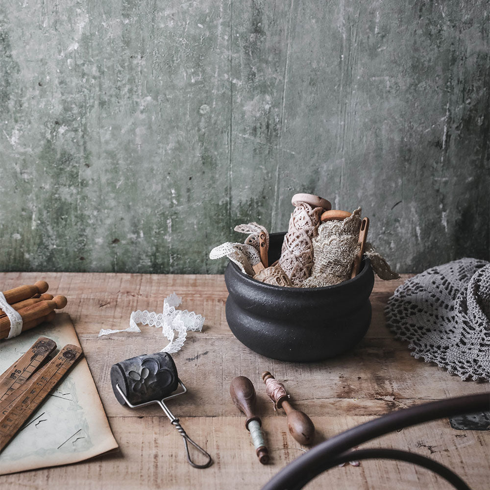 Ceramic Belly Bowl - Dark