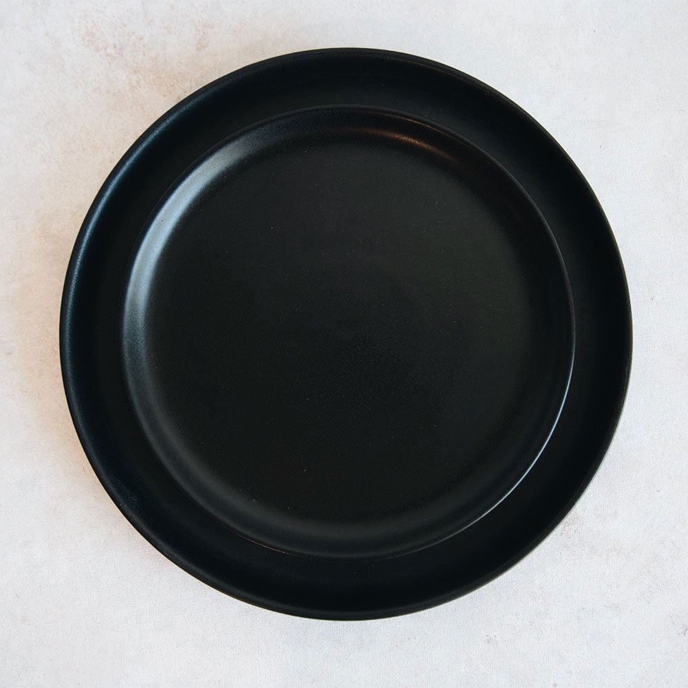 Black Ceramic Dinner Plate