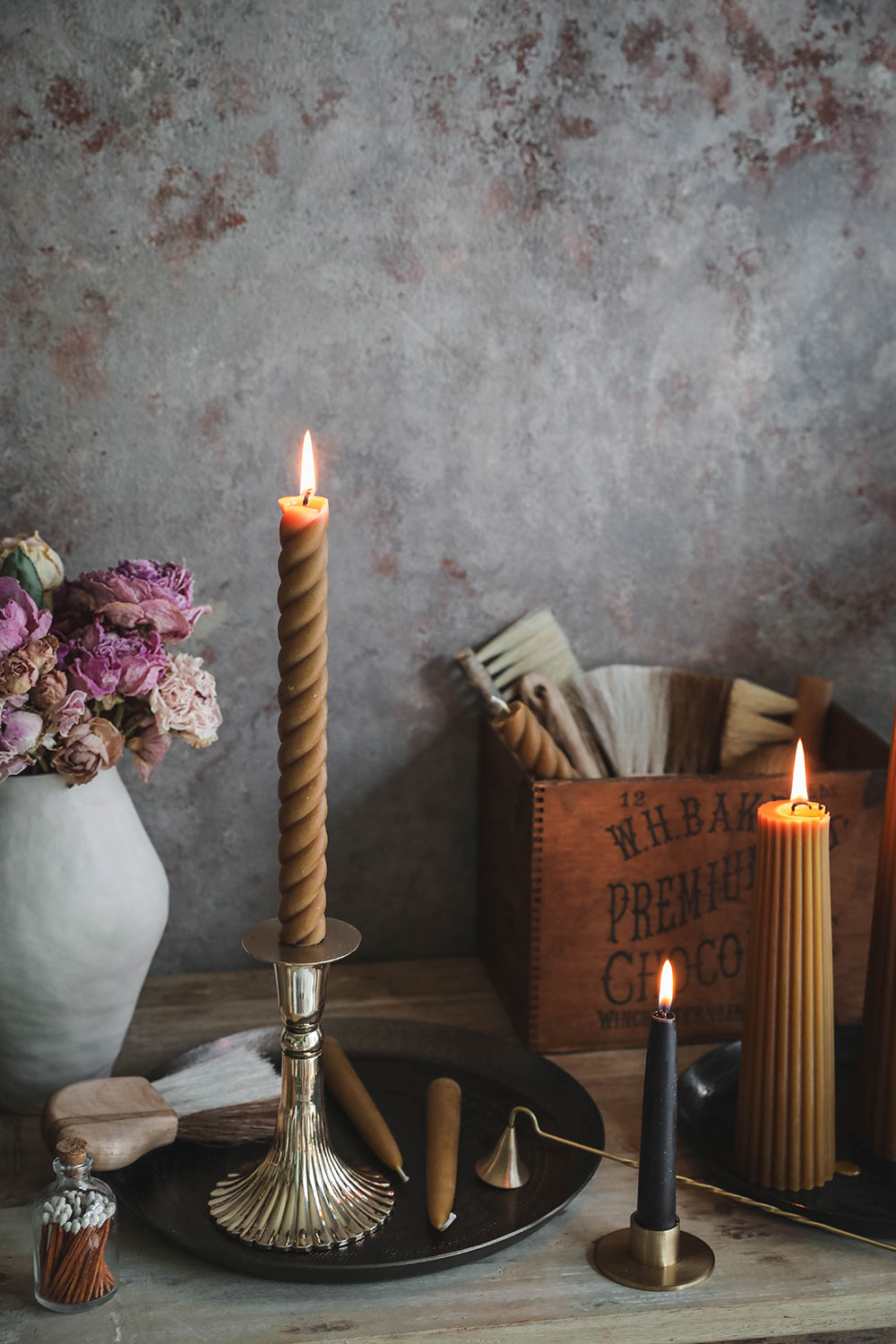 Vintage-inspired Fluted Candle Holder