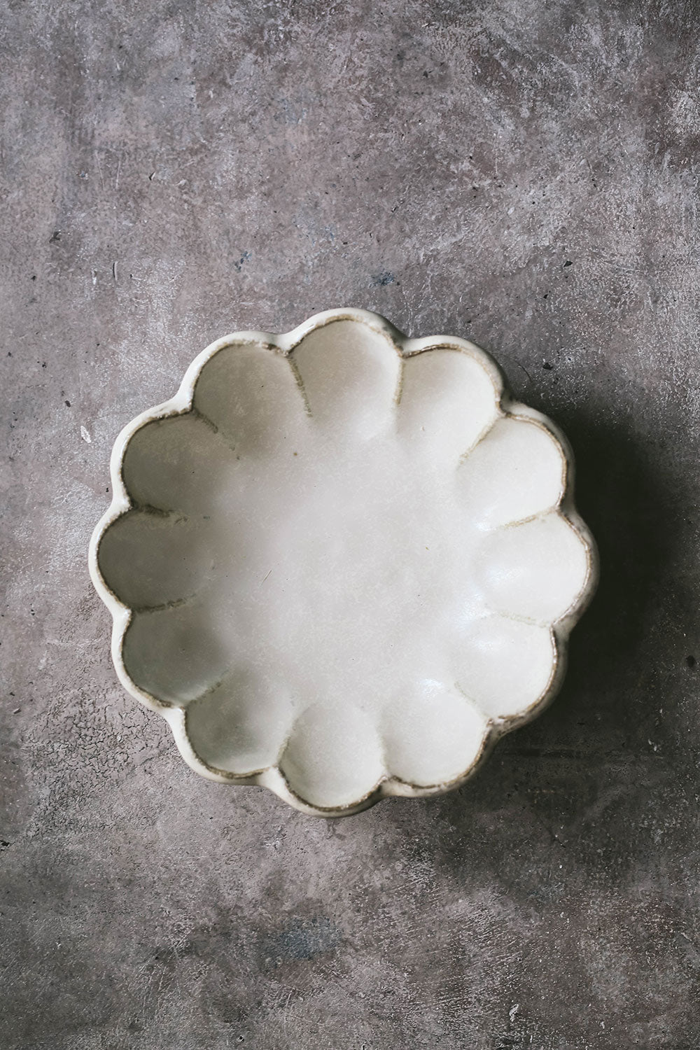 Footed Ceramic Petal Bowl