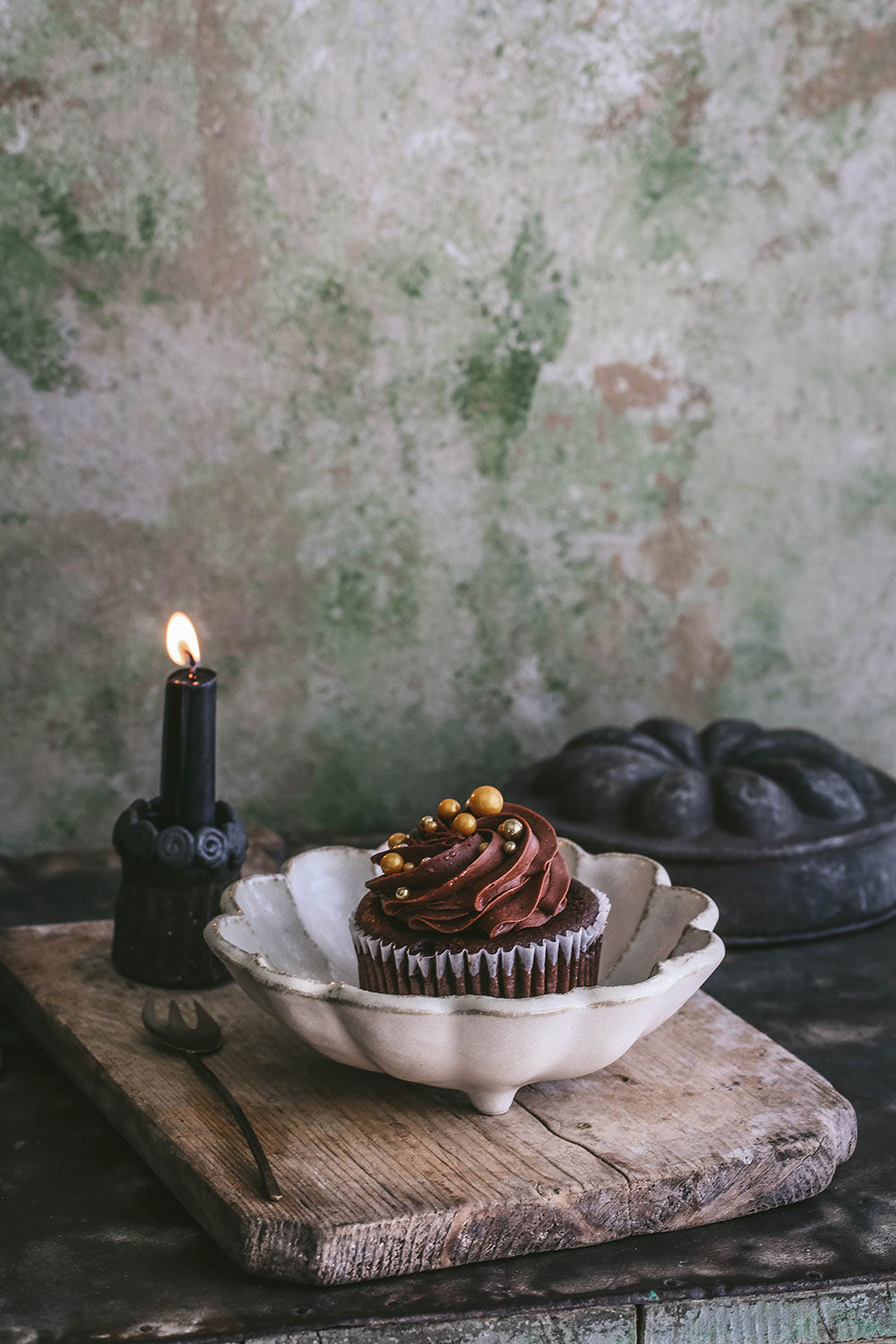 Footed Ceramic Petal Bowl