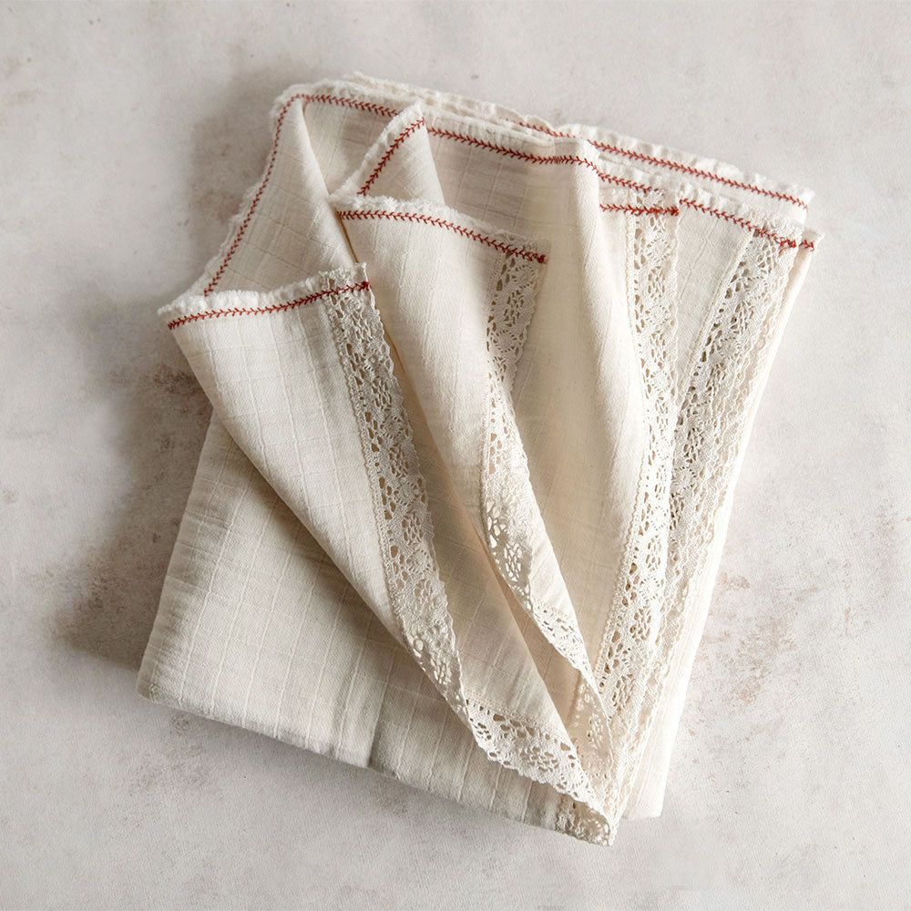 Cotton & Lace Tablecloth