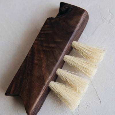 Medium Wooden Counter Brush No. MT0975