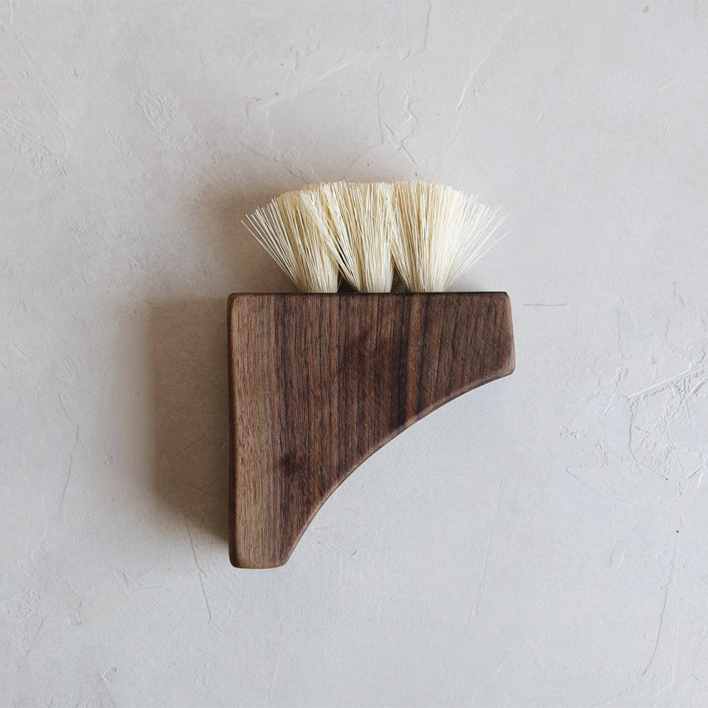 Medium Wooden Counter Brush No. MT0979