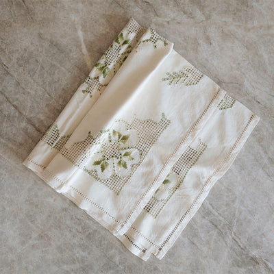 Heirloom Embroidered Table Throw No. 6267