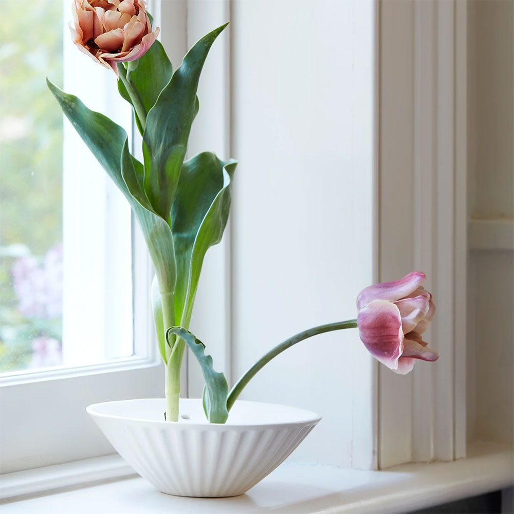 Fluted Ceramic Flower Frog Dish