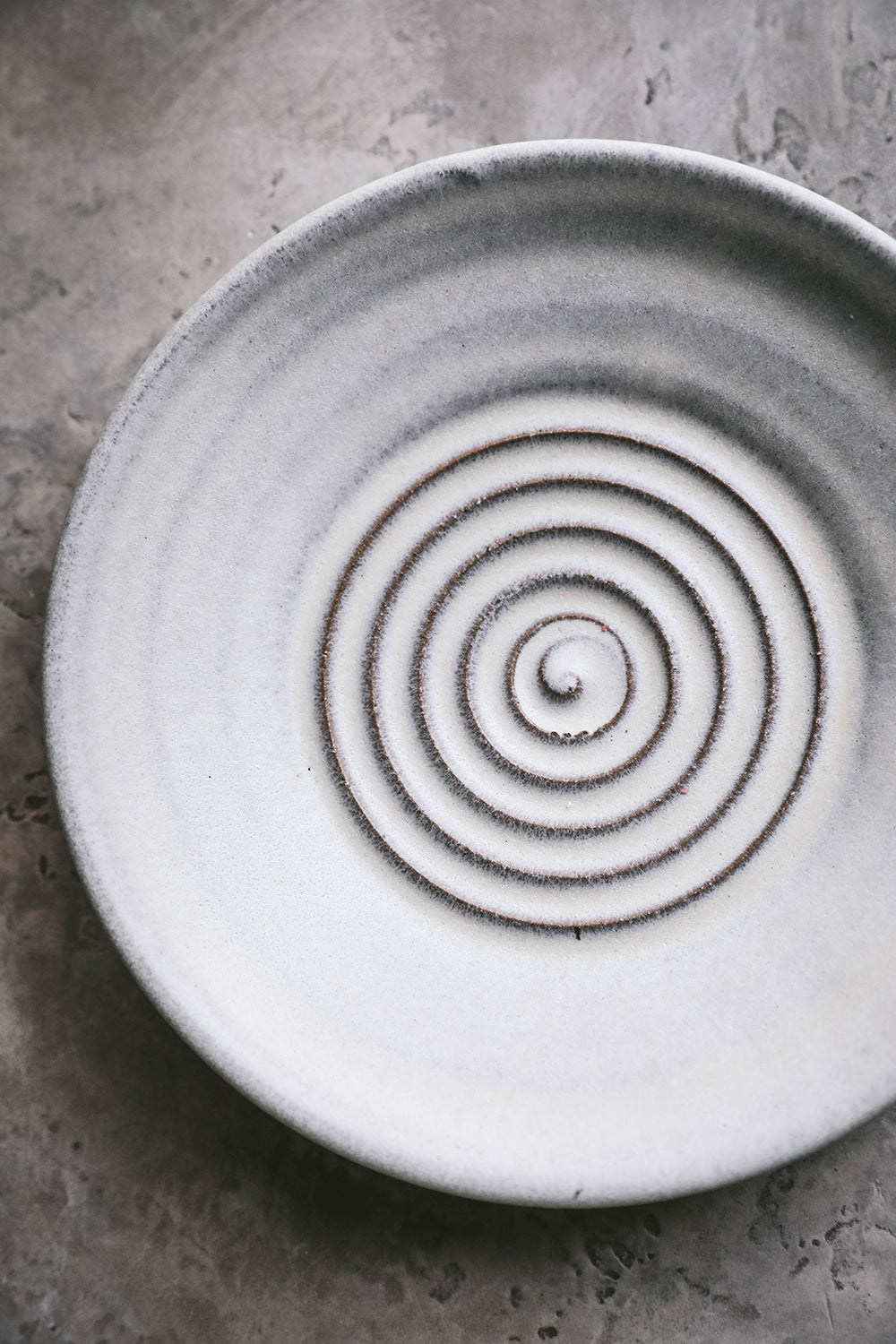 Ceramic Garlic Plate