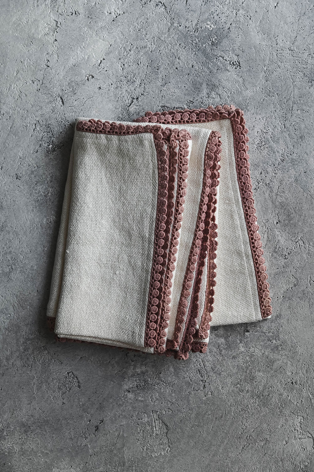 Heavyweight Table Linens with Lace Detail - Cream