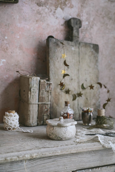 Lidded Travertine Petal Box