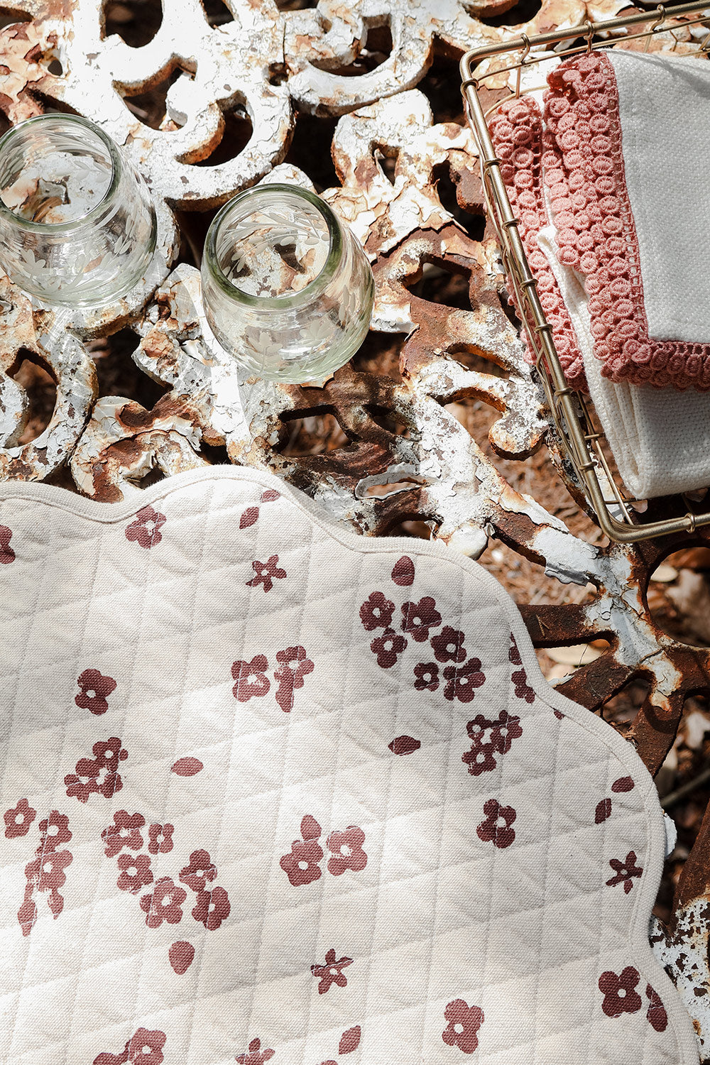 Quilted Scallop Posy Placemat