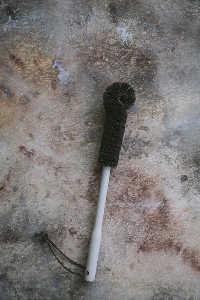 Palm Fiber Bottle Brush with Handle