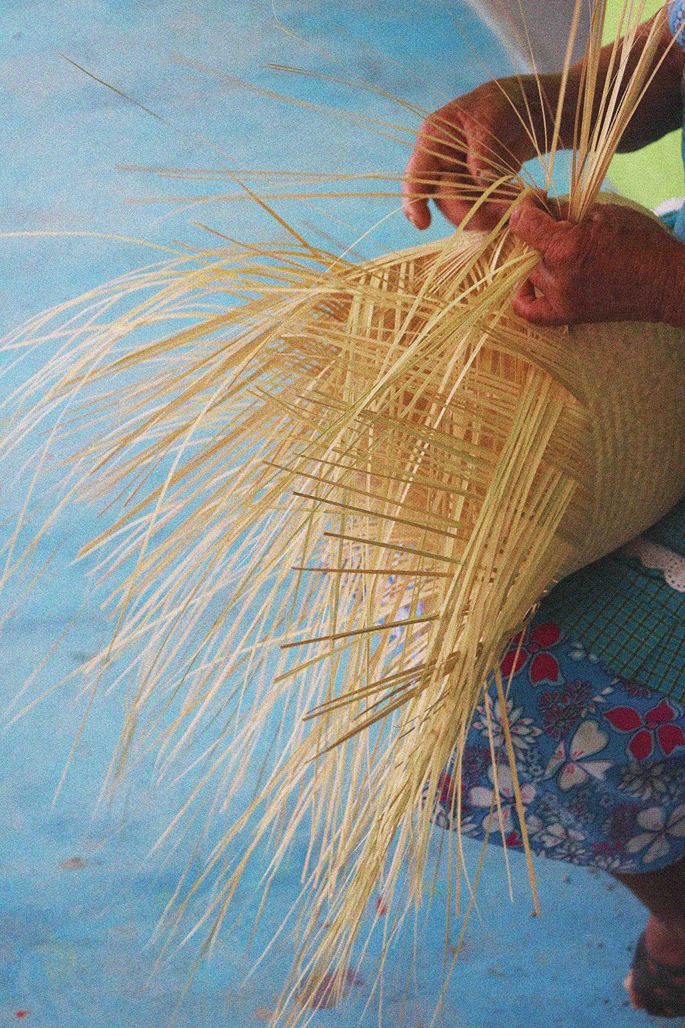 Handwoven Pattern Palm Leaf Bucket Tote