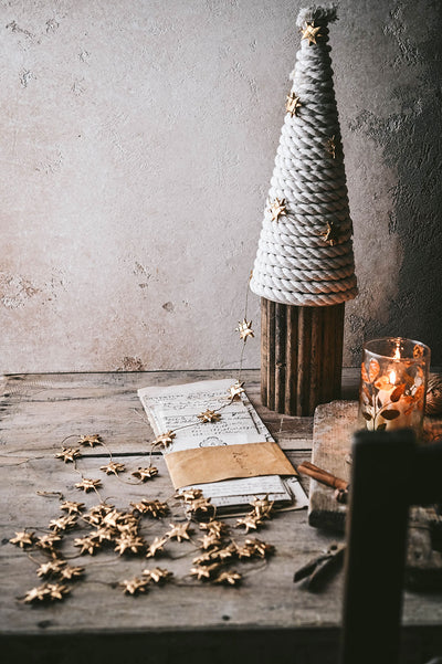 Palm Leaf Star Garland - Gold
