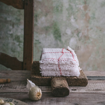 Delicate Branch Napkin Set