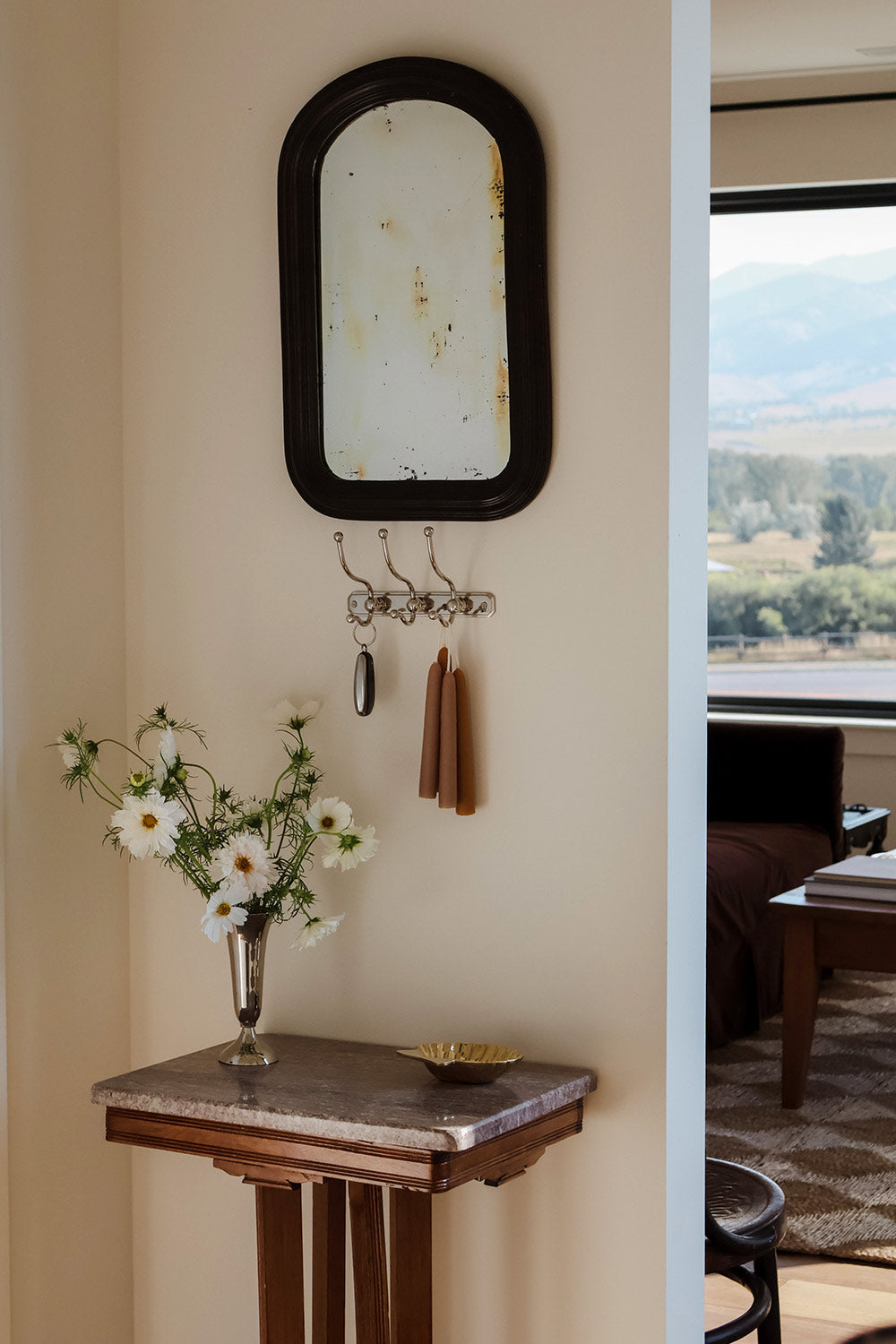 Roan Iris Shell Dish