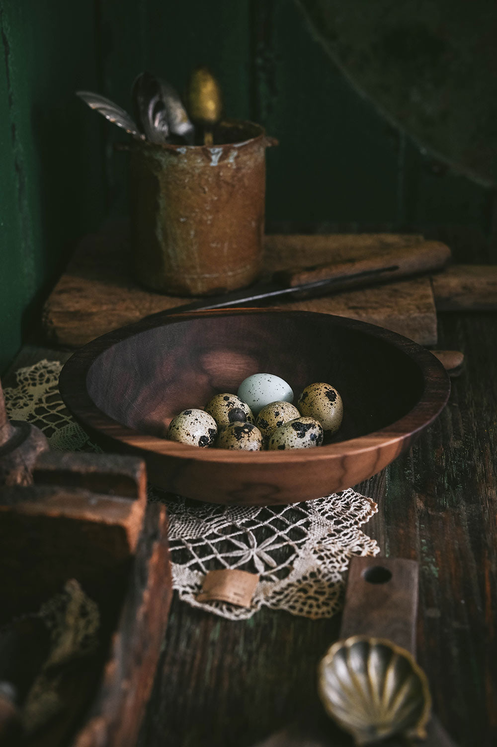 Roan Iris Walnut Wood Bowl