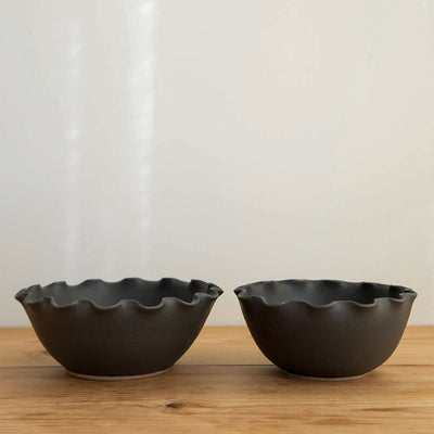 Ceramic Wave Bowl - Black