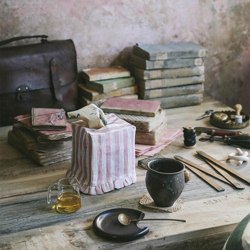 Linen Tissue Cover - Blush Stripe