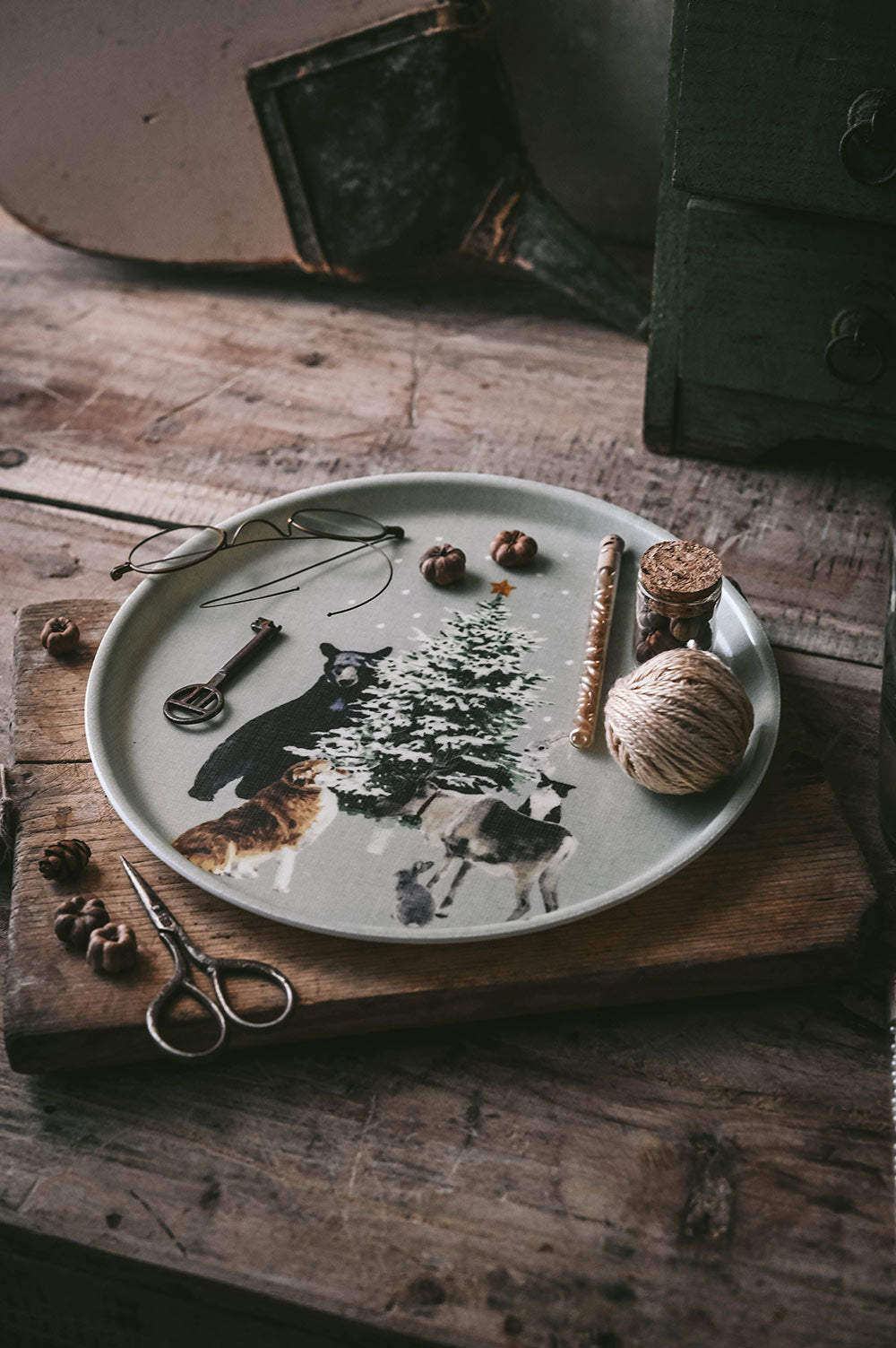 Linen Coated Winter Tray