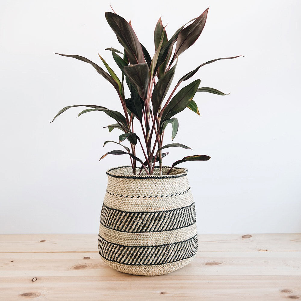 Woven African Iringa Storage Basket - Black