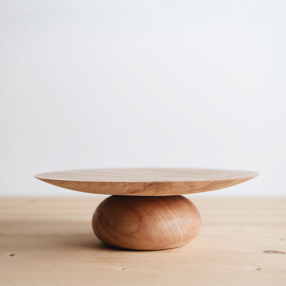 Maple Cake Stand